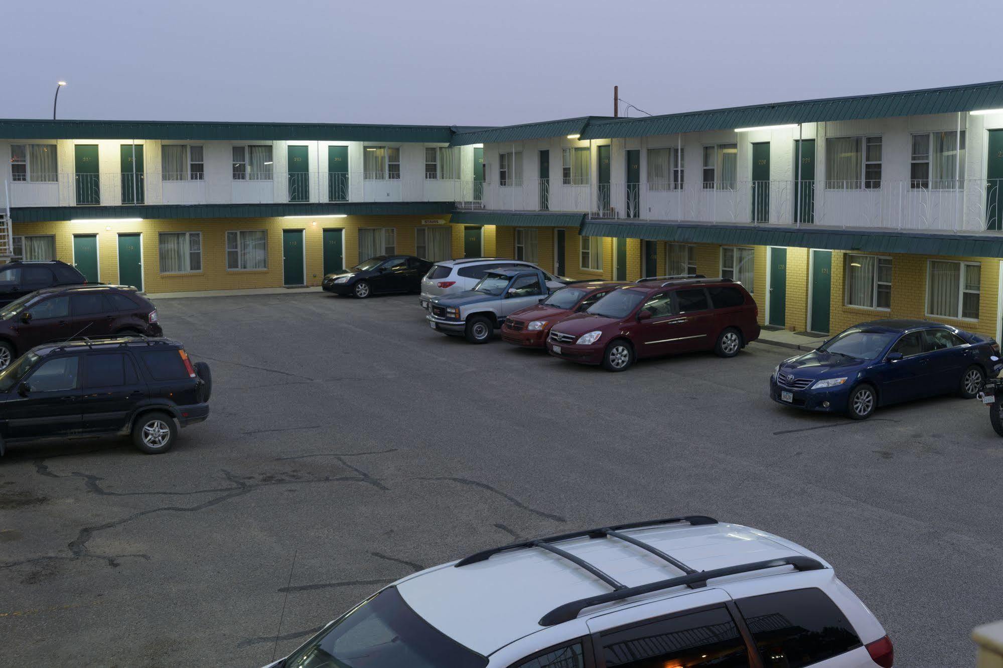 Sun-Dek Motel Medicine Hat Extérieur photo